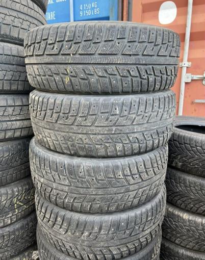 Kumho I&#39;Zen KW22 225/55 R17