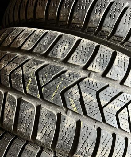 Pirelli Winter Sottozero 3 225/50 R17