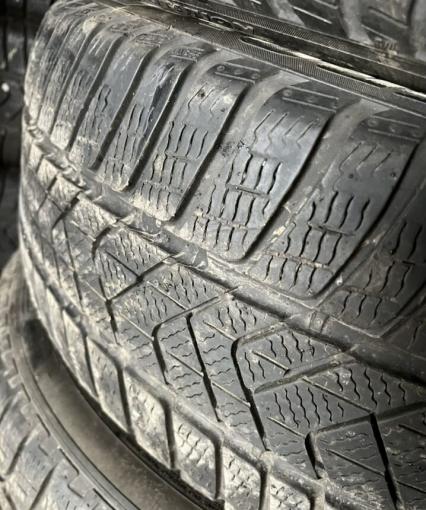 Pirelli Winter Sottozero 3 245/45 R19