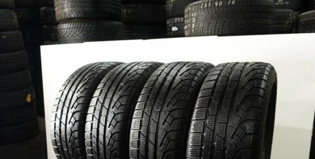 Pirelli Winter Sottozero 240 Serie II 235/50 R17