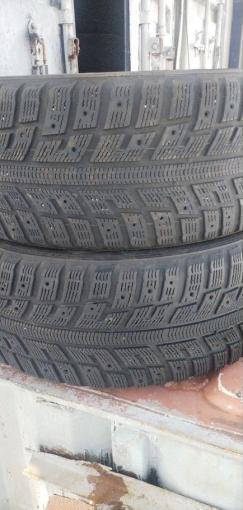 Kumho I&#39;Zen KW22 225/55 R17