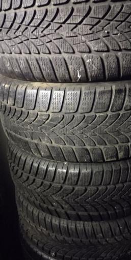 Dunlop SP Winter Sport 4D 225/50 R17 V