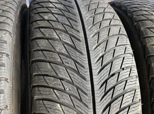 Michelin Pilot Alpin 5 225/55 R17