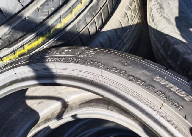 Michelin Pilot Sport 4 S 245/35 R19