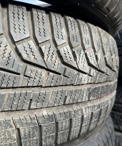 Hankook Winter I&#39;Cept Evo2 W320 215/60 R17 H