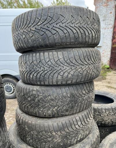 Goodyear UltraGrip 9 205/55 R16