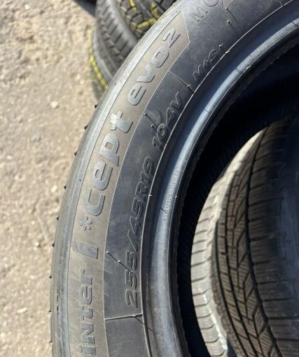Hankook Winter I&#39;Cept Evo2 W320 255/45 R19