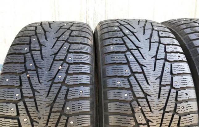 Nokian Tyres Hakkapeliitta 7 235/55 R17