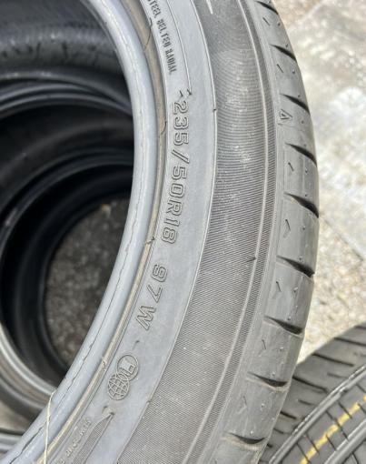 Dunlop Enasave RV505 235/50 R18