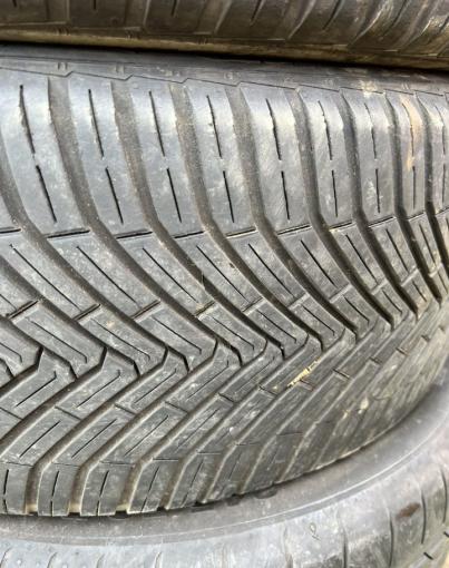 Continental AllSeasonContact 245/45 R18