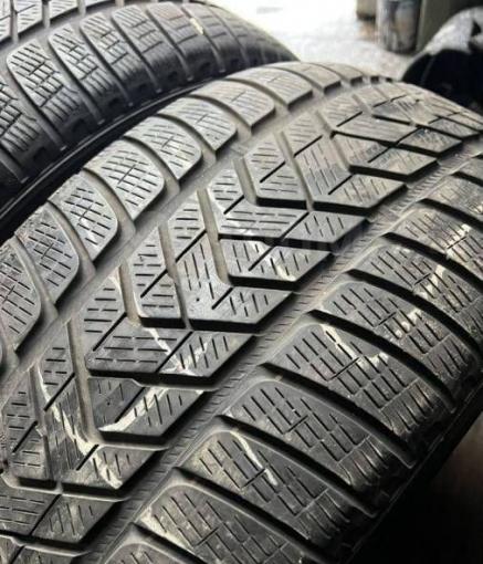 Pirelli Scorpion Winter 255/50 R20 V