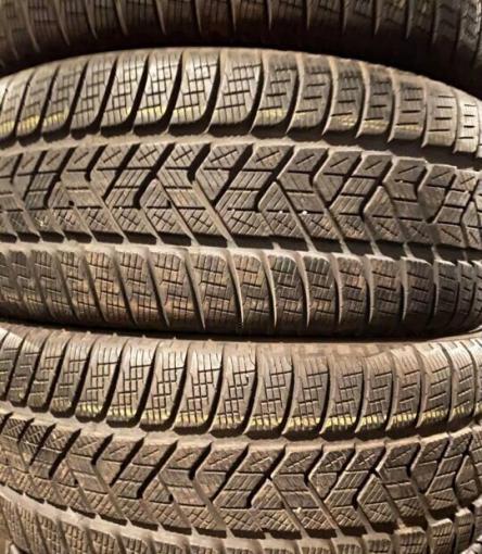 Pirelli Scorpion Winter 255/60 R18 H