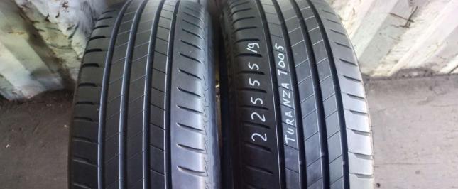 Bridgestone Turanza T005 225/55 R19