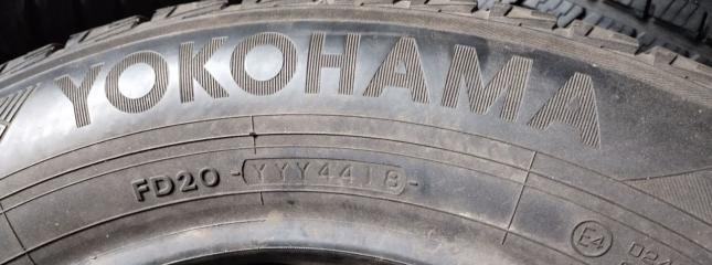 Yokohama Ice Guard IG50+ 205/60 R16