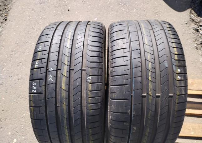 Pirelli P Zero PZ4 285/30 R21