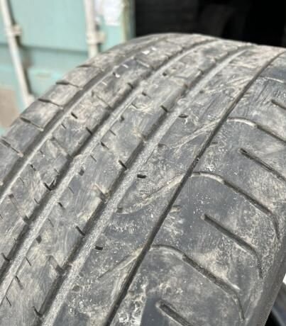 Pirelli P Zero 255/45 R19