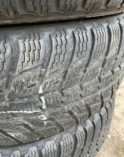 Nokian Tyres WR SUV 3 225/65 R17