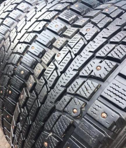 Dunlop SP Winter Ice 02 265/45 R21