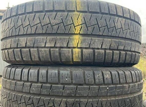 Pirelli Ice Asimmetrico Plus 225/45 R18
