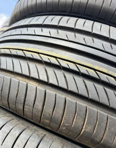 Yokohama Advan dB V552 225/60 R16