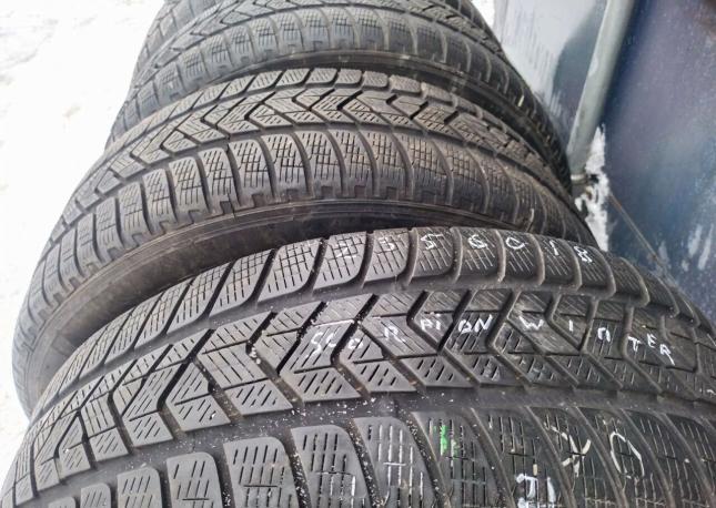 Pirelli Scorpion Winter 235/60 R18 103V