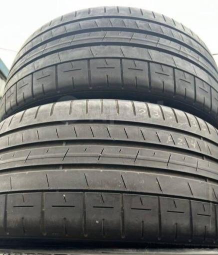 Pirelli P Zero PZ4 235/35 R19