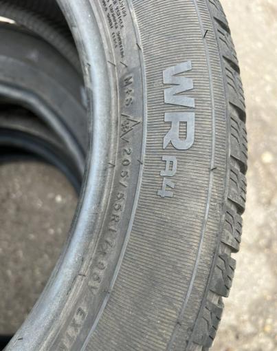 Nokian Tyres WR A4 205/55 R17