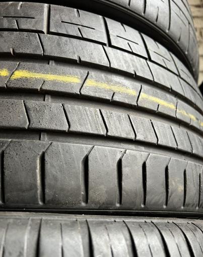 Pirelli P Zero PZ4 235/35 R19