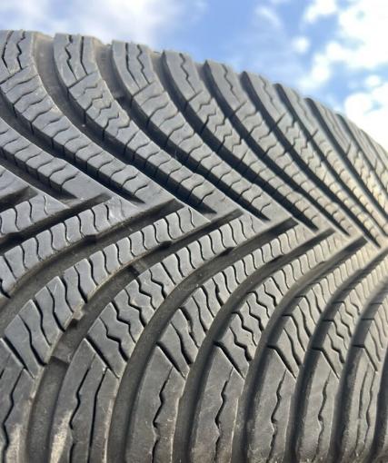 Michelin Alpin 5 205/55 R16