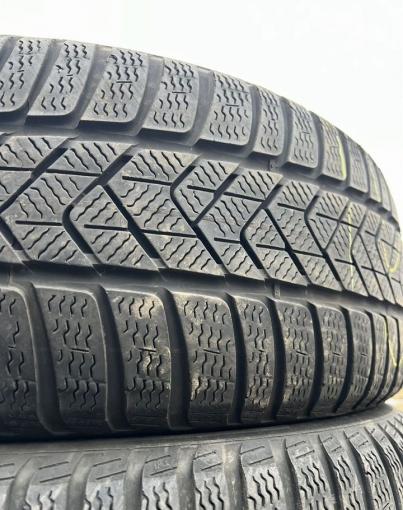 Pirelli Winter Sottozero 3 235/50 R19