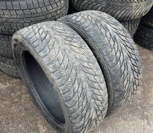 Nokian Tyres Hakkapeliitta R2 225/50 R18