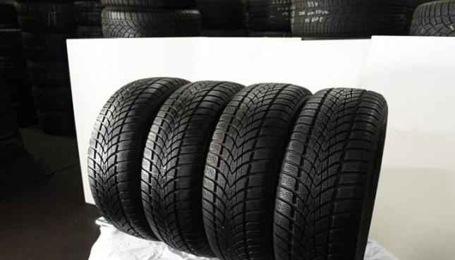 Dunlop SP Winter Sport 3D 225/45 R17