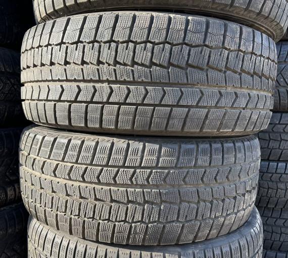 Dunlop Winter Maxx WM02 235/50 R18