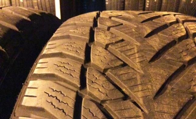 Goodyear Wrangler Ultra Grip 255/55 R18