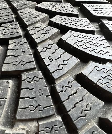 Nokian Tyres WR 295/30 R19