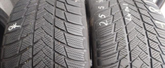 Bridgestone Blizzak LM-001 255/40 R20