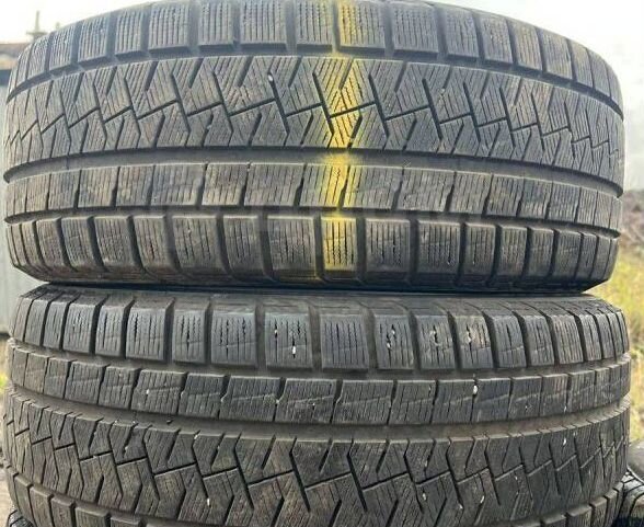 Pirelli Ice Asimmetrico Plus 225/45 R18