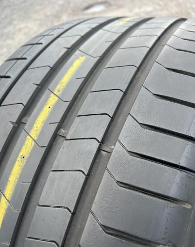 Pirelli P Zero PZ4 315/35 R21