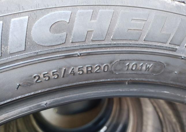 Michelin Latitude Sport 3 255/45 R20