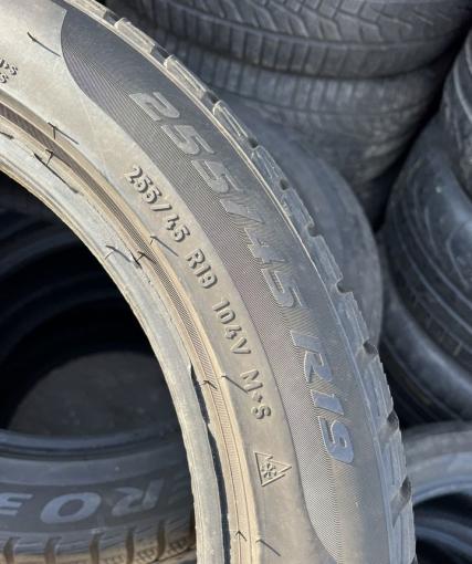Pirelli Winter Sottozero 3 255/45 R19