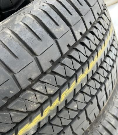 Bridgestone Dueler H/T 684II 275/60 R20