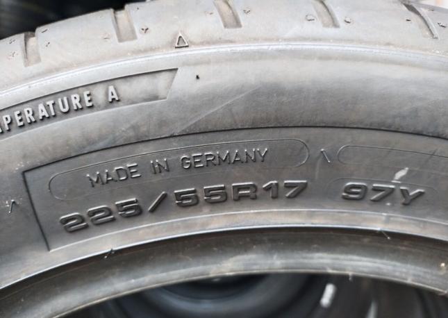 Dunlop SP Sport Maxx RT 2 225/55 R17