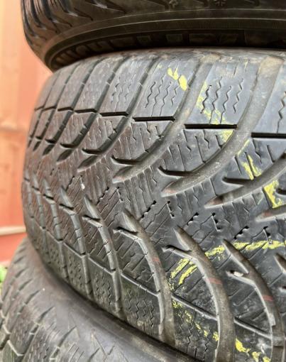 Michelin Alpin 4 185/65 R15