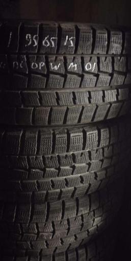 Dunlop SP Winter Maxx WM01 195/65 R15