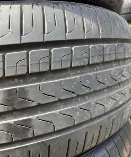 Pirelli Cinturato P7 235/40 R19