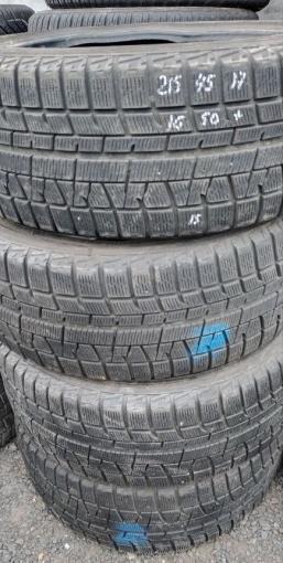 Yokohama Ice Guard IG50+ 215/45 R17