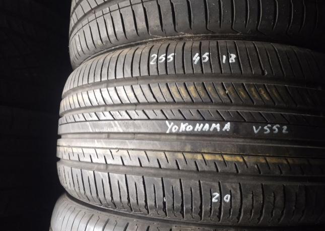 Yokohama Advan dB V552 255/45 R18