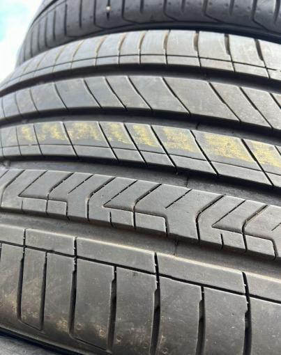 Kumho Majesty 9 Solus TA91 255/40 R19
