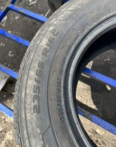 Pirelli Carrier Winter 235/65 R16C