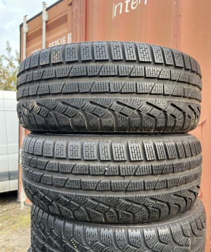 Pirelli Winter Sottozero 210 Serie II 225/45 R17